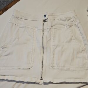 White Women's Denim Skirt With Full Zipper Closure